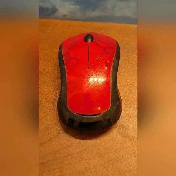 Logitech | Computers, Laptops & Parts | Logitech Wireless Mouse M3 Red ...